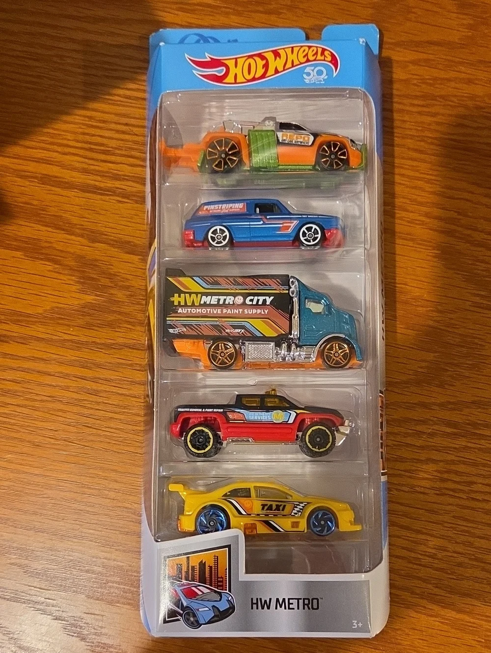 NWT-2017 Hot Wheels HW Metro Pack and 2021 Toyota Off-Road Truck (6) Multi-Color